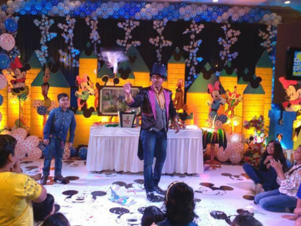 hire magician for events & birthday party in delhi gurugram noida faridabad ghaziabad manesar