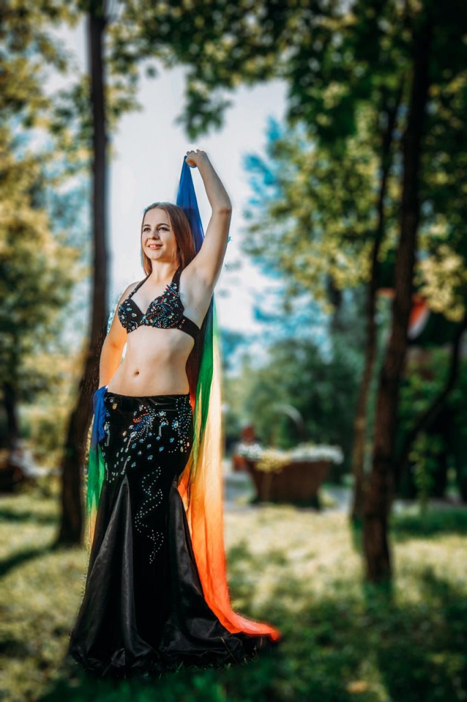 best Russian Belly Dancers for Events in Gurugram