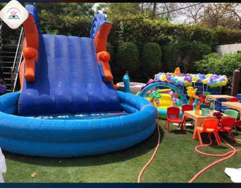 Water Bouncy & Pool